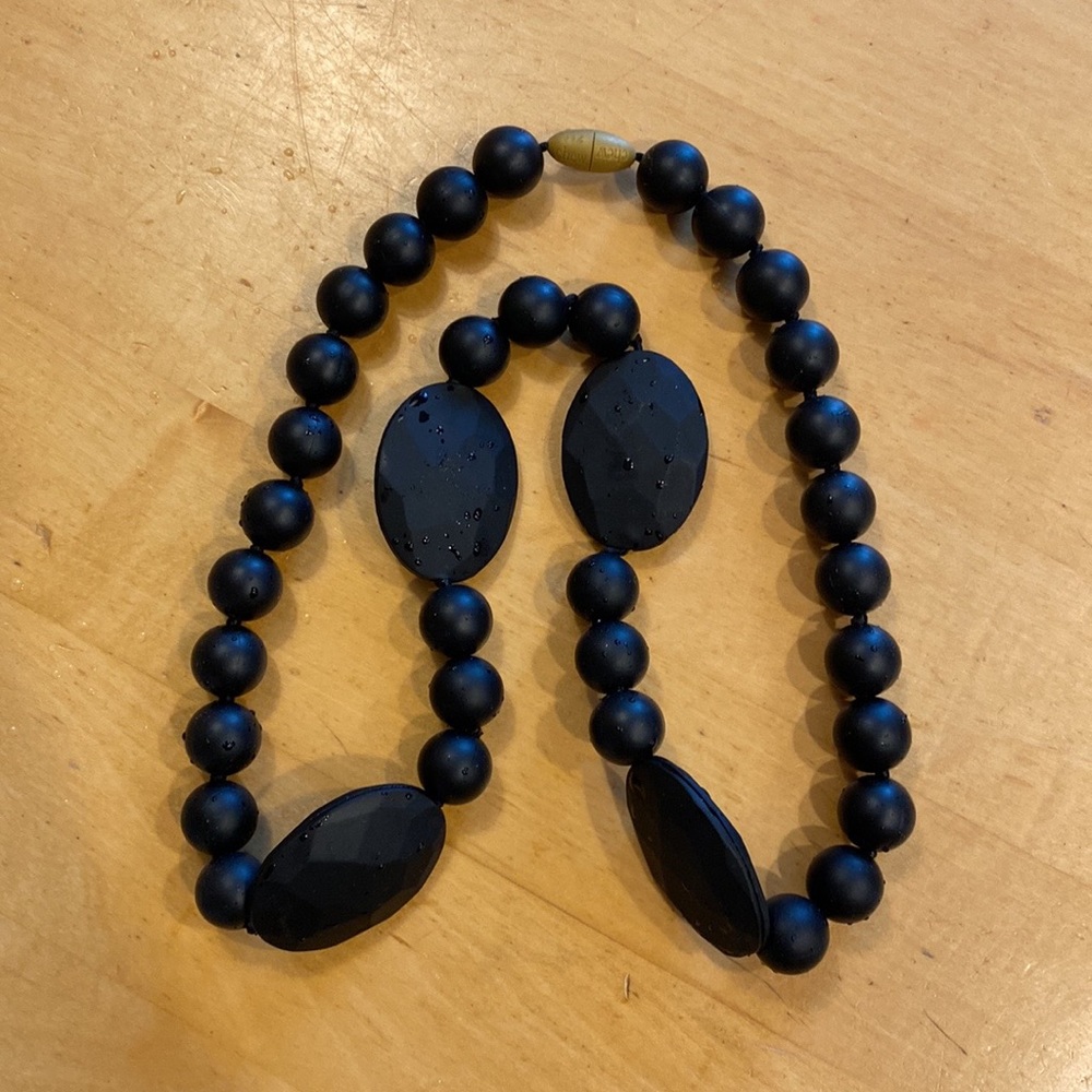 CHEW BEADS MOM NECKLACE CHEW TOY FOR BABY 26”